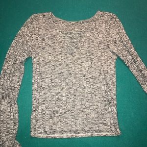 Long sleeve Cross Front tee